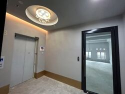 Apg Building (D1), Retail #538930581